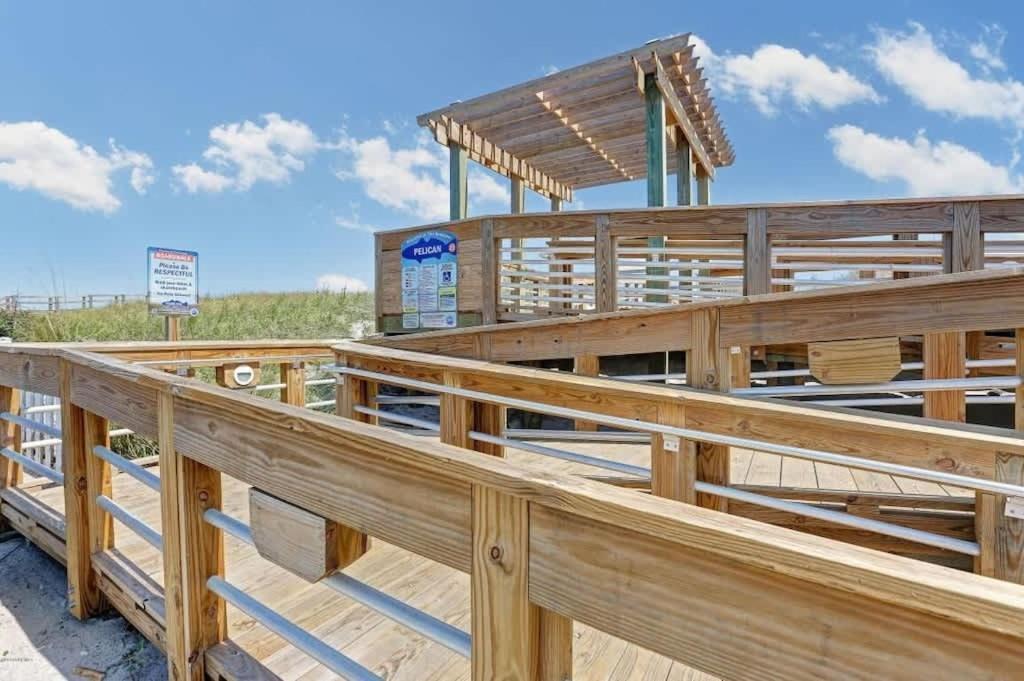 Beach Harbour 16 @ The Carolina Beach Boardwalk - Full Remodel! 外观 照片